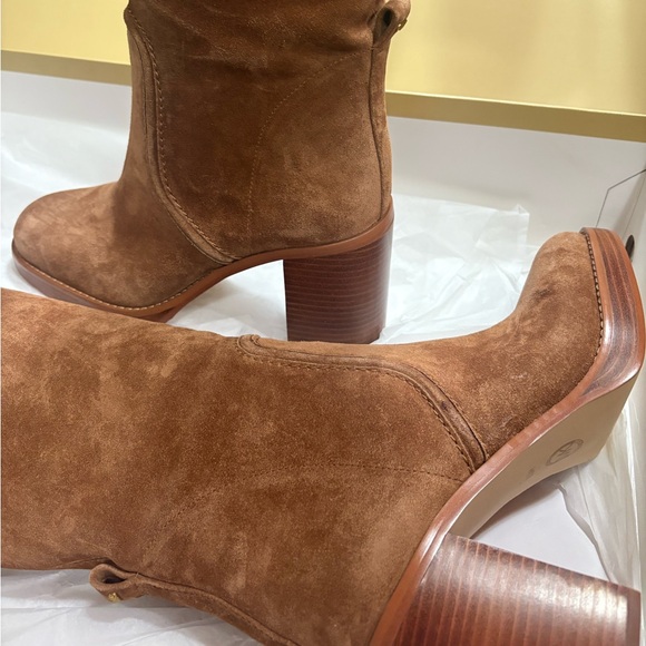 MICHAEL Michael Kors Hayden Knee-High Boots - Picture 16 of 16